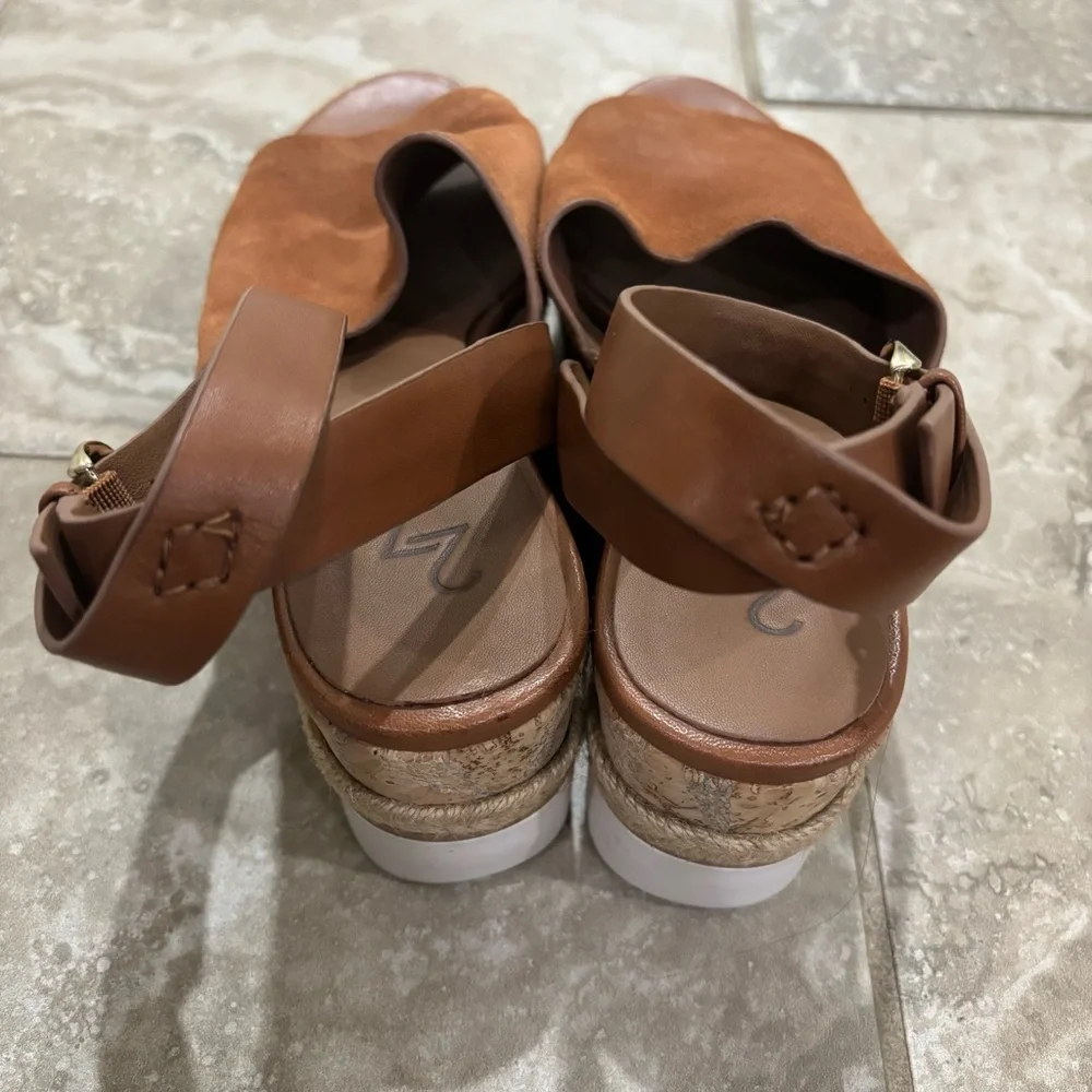 27 Edit Naturalizer Prestyn Wedge Sandal ‎ Brown sz 8M